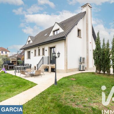 Maison 6 pièces 570000 €