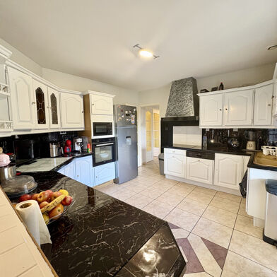 Maison 8 pièces 325000 €