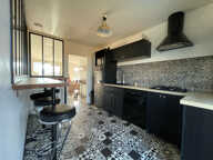 Maison 5 pièces de 123m2 avec jardin et garage - IMMOCENTER — photo 2