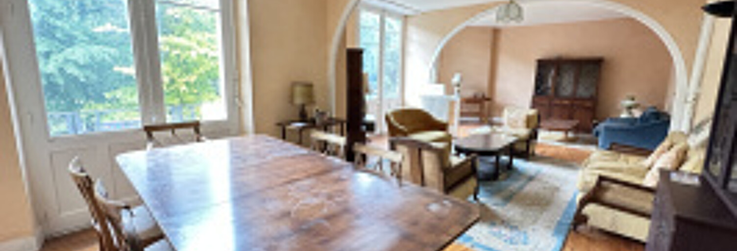 Appartement 9 Pièces 187 m² à vendre à Lourdes (65100)