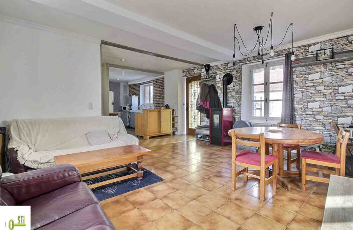 Maison de bourg avec dépendance — photo 4