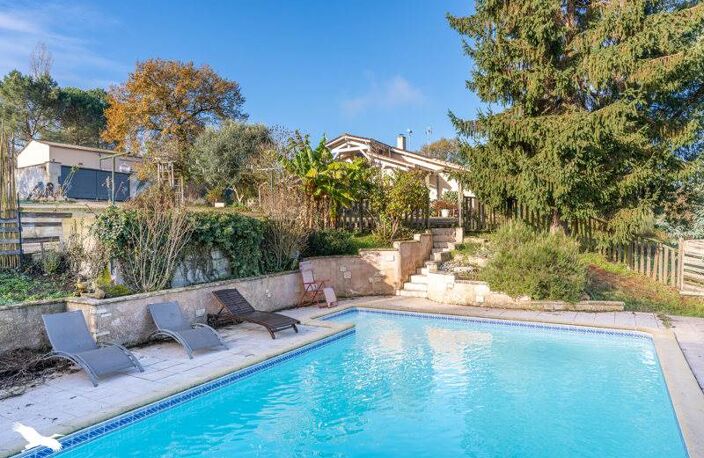 Villa de 5 pièces principales — photo 2