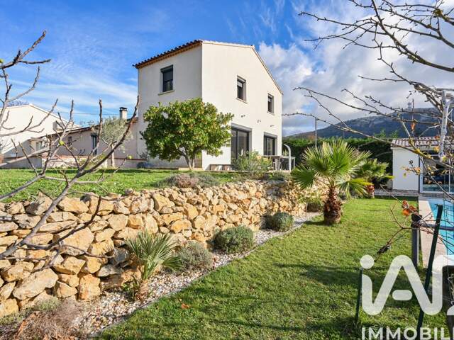 Vente Maison/villa 8 pièces — photo du bien