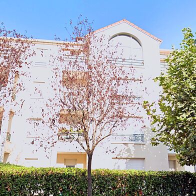 Appartement 4 pièces 270000 €