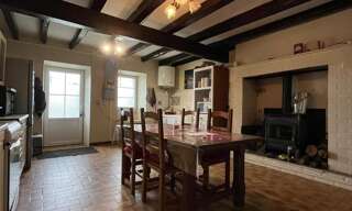 Maison 5 Pièces 121 m² à vendre à Saint-Adjutory (16310)