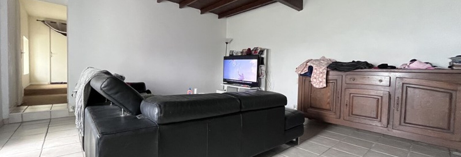 Maison 5 Pièces 121 m² à vendre à Saint-Adjutory (16310)