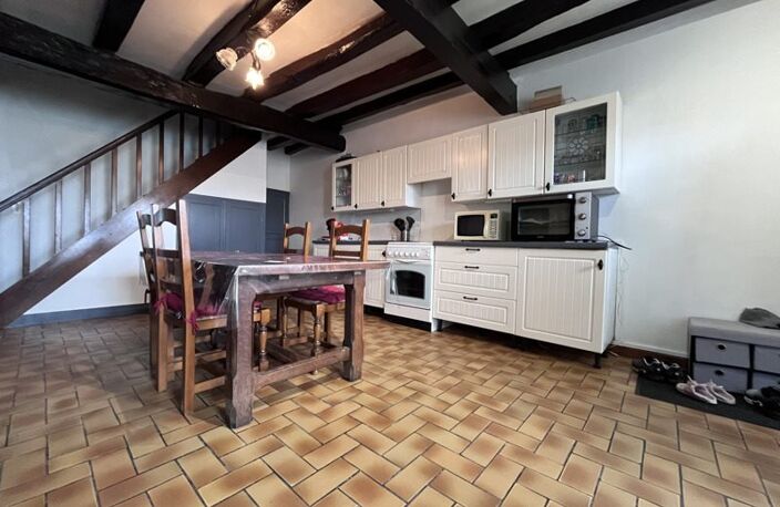 Maison en pierre de 5 pièces principales — photo 2