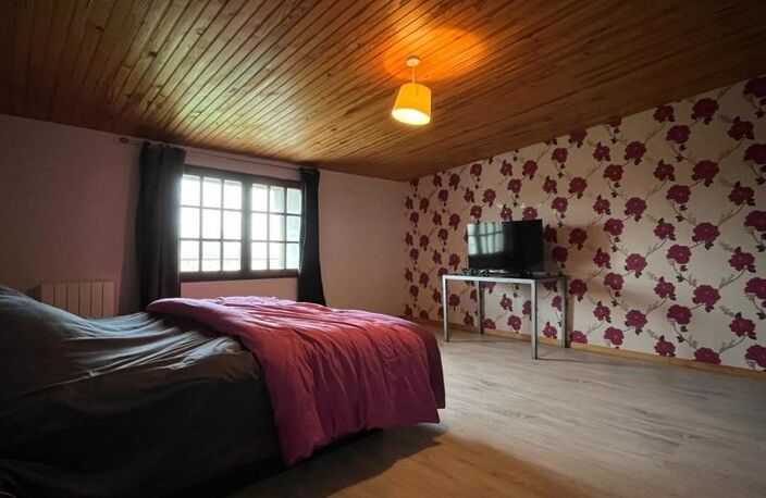 Maison en pierre de 5 pièces principales — photo 3