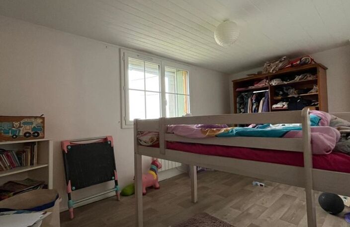 Maison en pierre de 5 pièces principales — photo 4