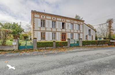 Maison de ville de 9 pièces principales — photo du bien