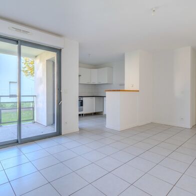 Appartement 3 pièces 234280 €