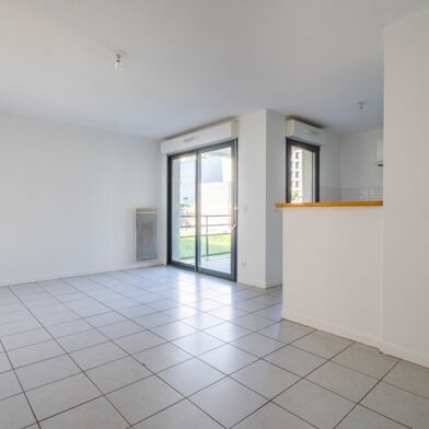 Appartement 3 pièces 234280 €