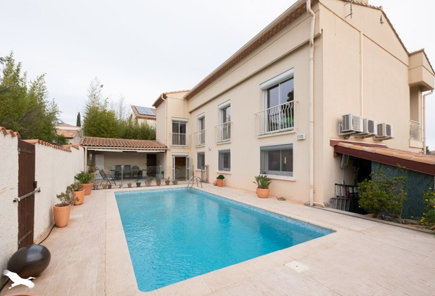 Traditionnelle de 7 pièces principales — photo 1