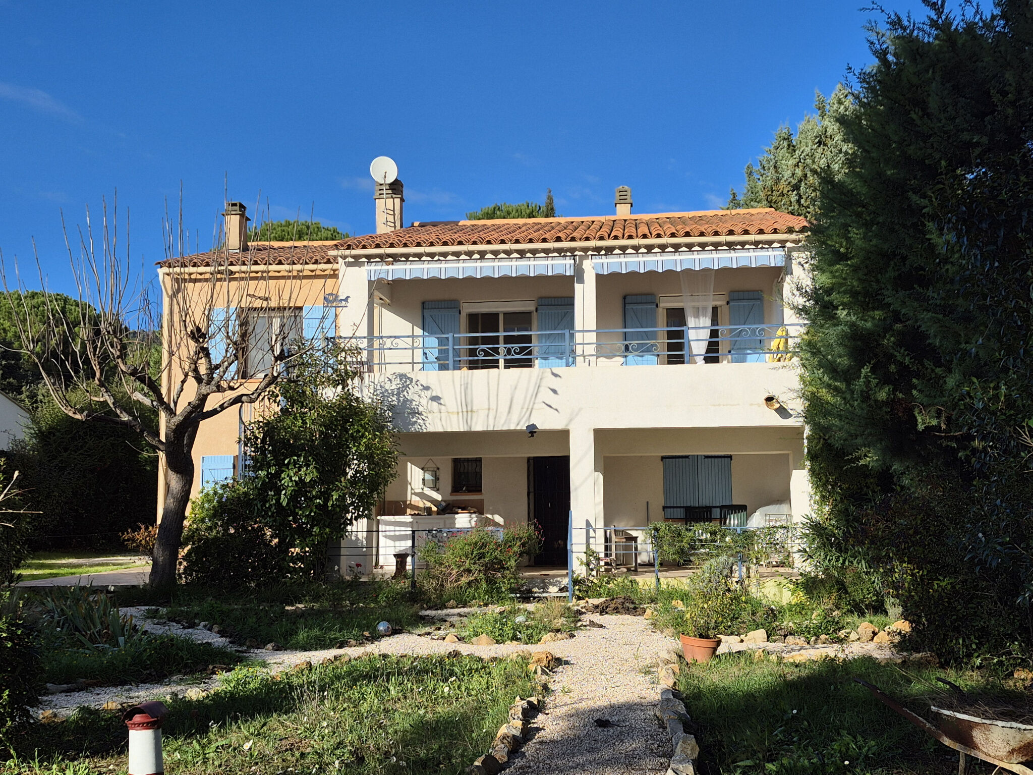 Villa / Maison  T5 à vendre Val (Le) 83143