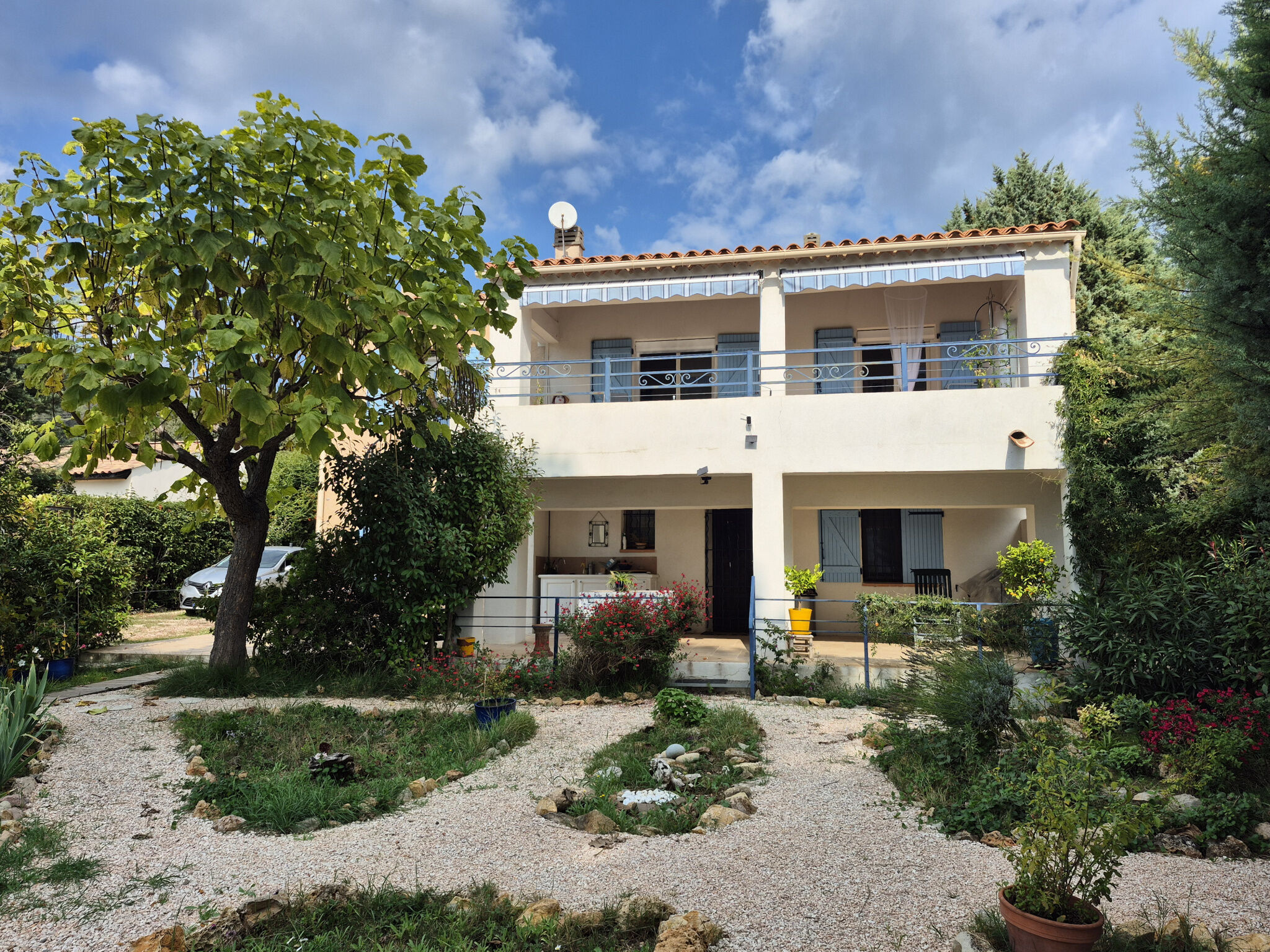 Villa / Maison  T5 à vendre Val (Le) 83143
