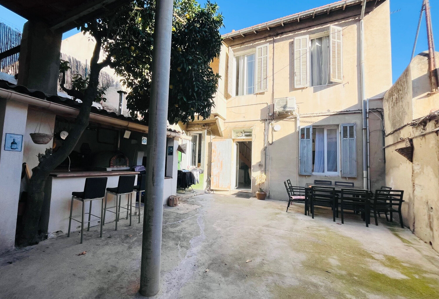 Maison T3 en duplex avec cour de 50m2 — photo 1