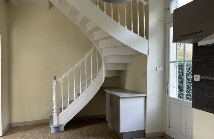 Maison en pierre de 4 pièces principales — photo 5