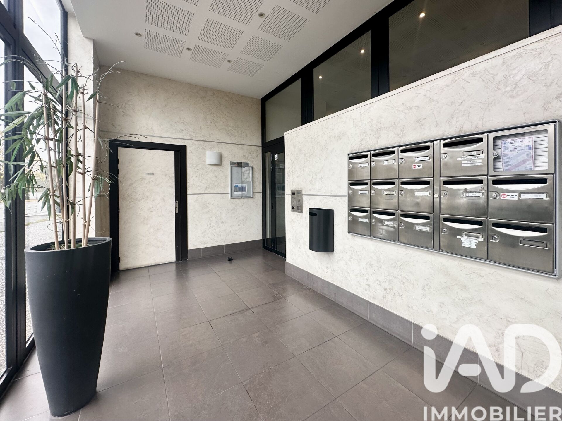 Vente Appartement 3 pièces - Photo 2