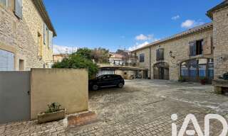 Immeuble  566 m² à vendre à Milhaud (30540)