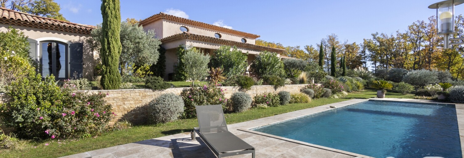 Maison 6 Pièces 261 m² à vendre à Aups (83630)