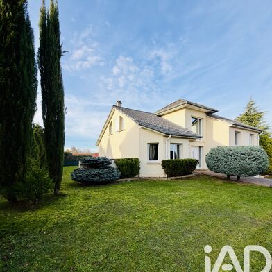 Maison 6 pièces 499000 €