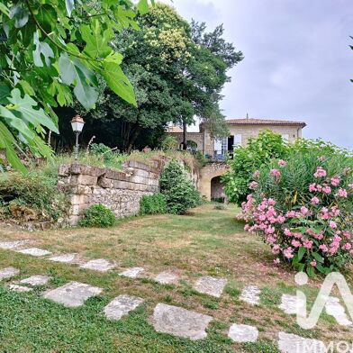 Maison 10 pièces 498000 €