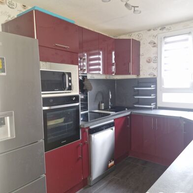 Appartement 4 pièces 192000 €