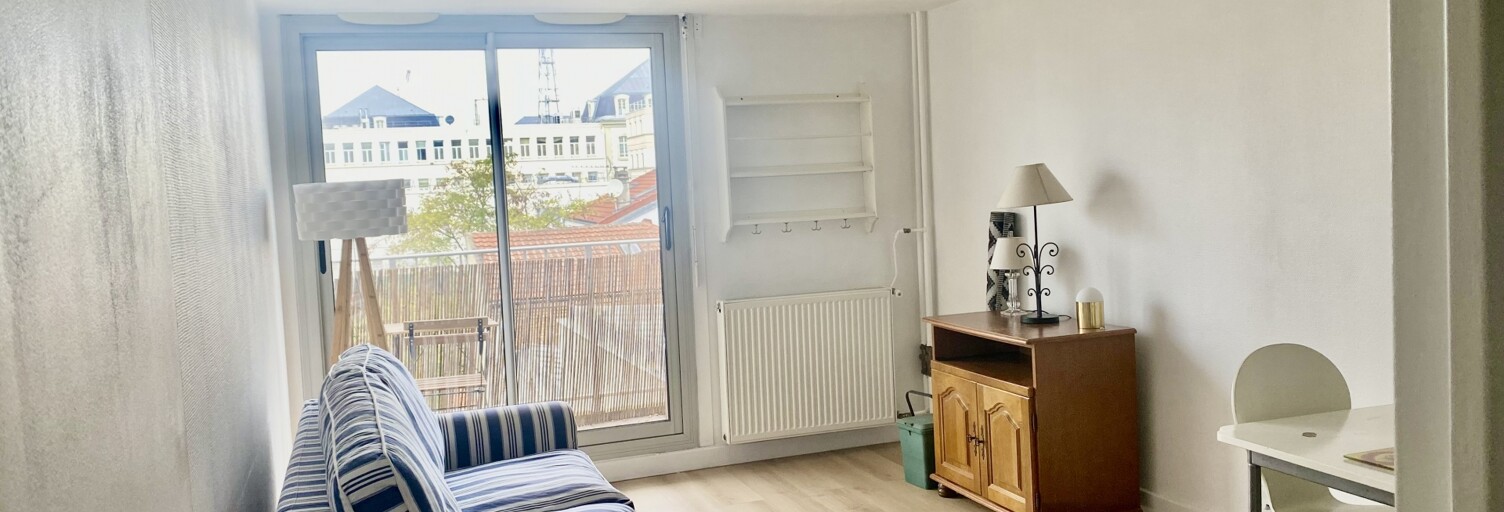 Appartement 1 Pièce 25 m² à vendre à Paris 20 (75020)
