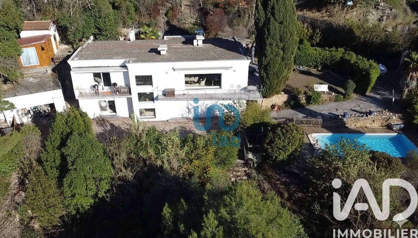 Beziers - 260m² - 7p. - 6ch.