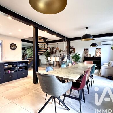 Maison 8 pièces 649000 €