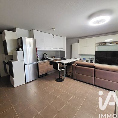 Appartement 3 pièces 248000 €