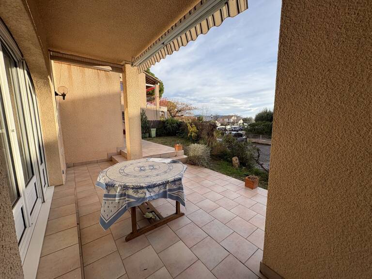 Appartement en rez-de-jardin — photo 1