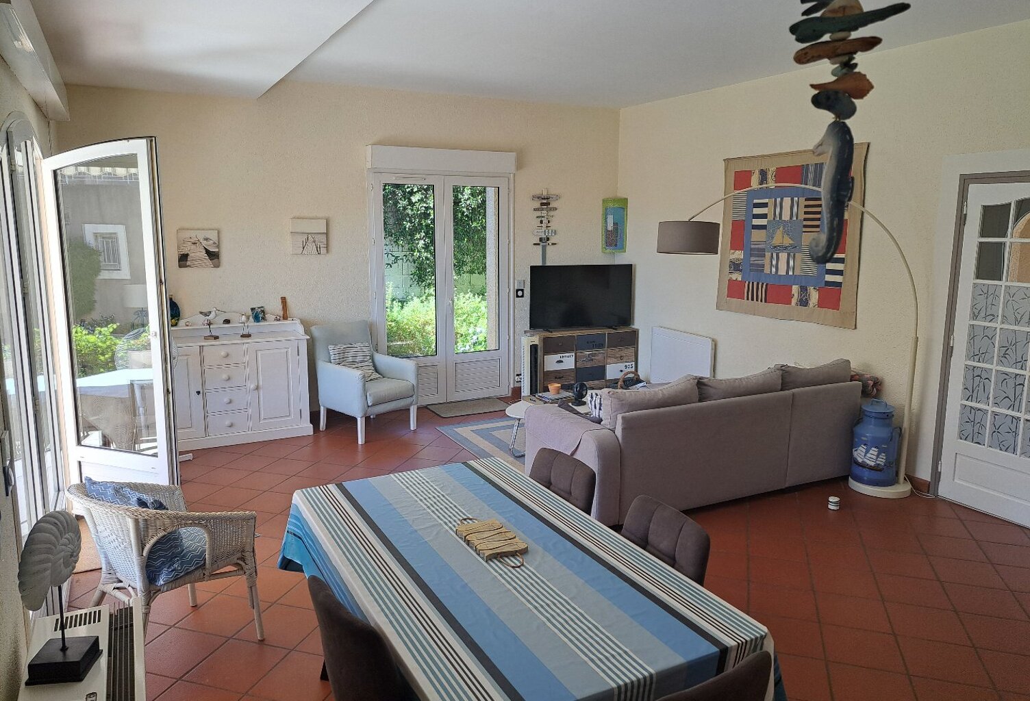 Appartement en rez-de-jardin — photo 1