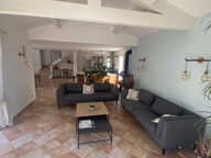 Maison de type 4 à Saint Savournin de 132.60 m2 meublée — photo 3