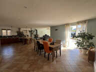 Maison de type 4 à Saint Savournin de 132.60 m2 meublée — photo 4
