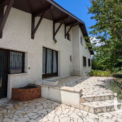 Maison 8 pièces 317000 €