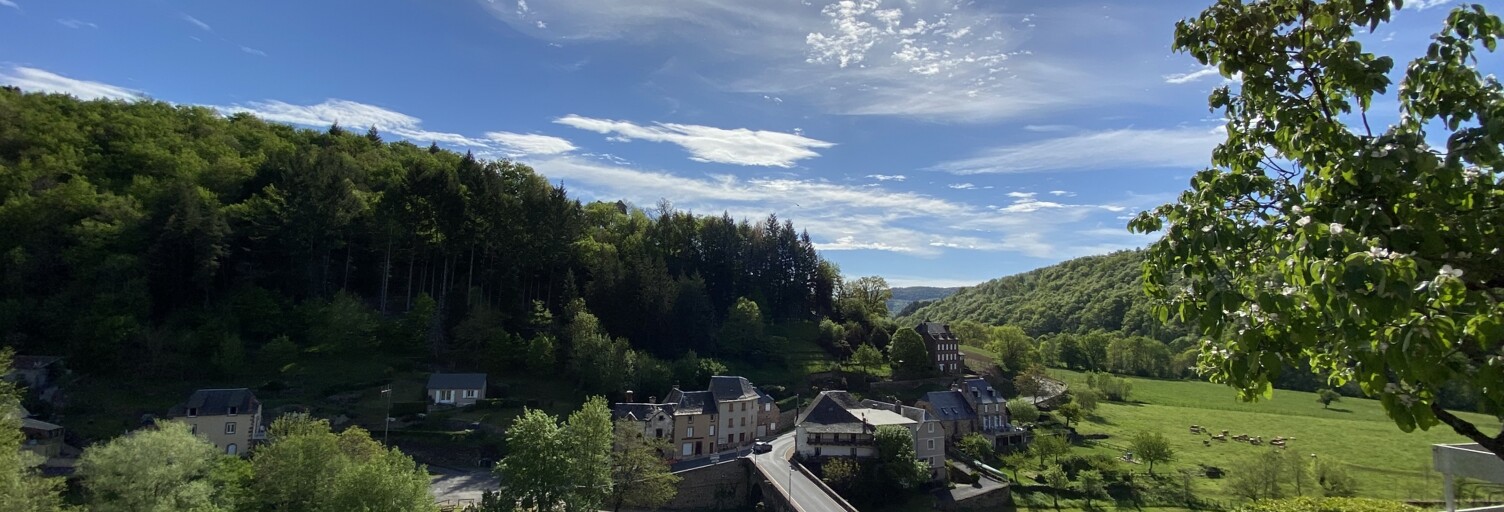 Maison 4 Pièces 78 m² à vendre à Saint-Laurent-d'Olt (12560)