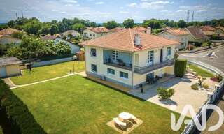 Maison 8 Pièces 227 m² à vendre à Artix (64170)