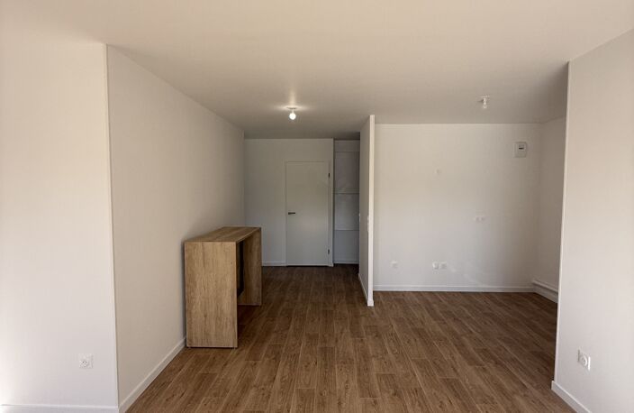 Vente Appartement 4 pièces — photo 2