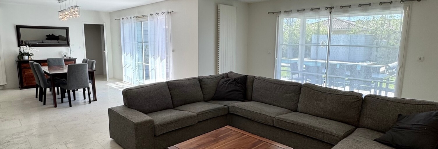 Maison 5 Pièces 138 m² à vendre à Sainte-Hélène (33480)