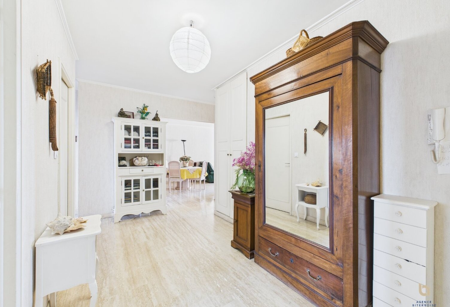 Appartement — photo 1