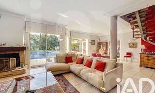 Maison 7 Pièces 211 m² à vendre à Seilh (31840)