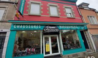 Commerce  93 m² à vendre à Pré-en-Pail-Saint-Samson (53140)