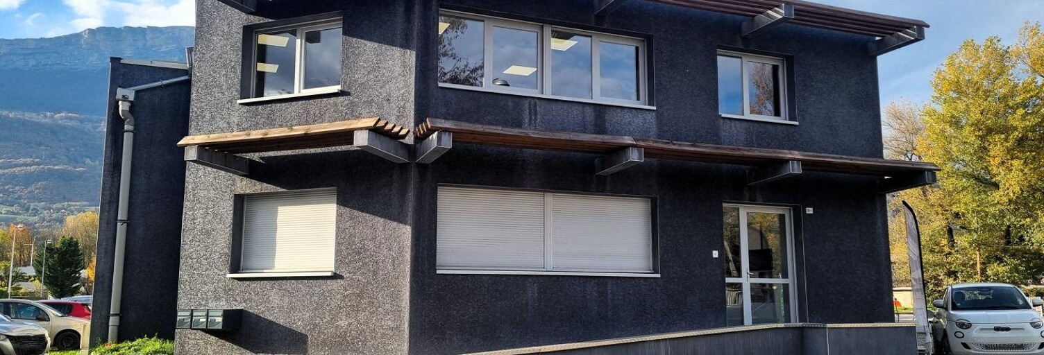 Bureau  39 m² à louer à Claix (38640)