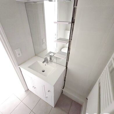 Appartement 3 pièces 1200 €