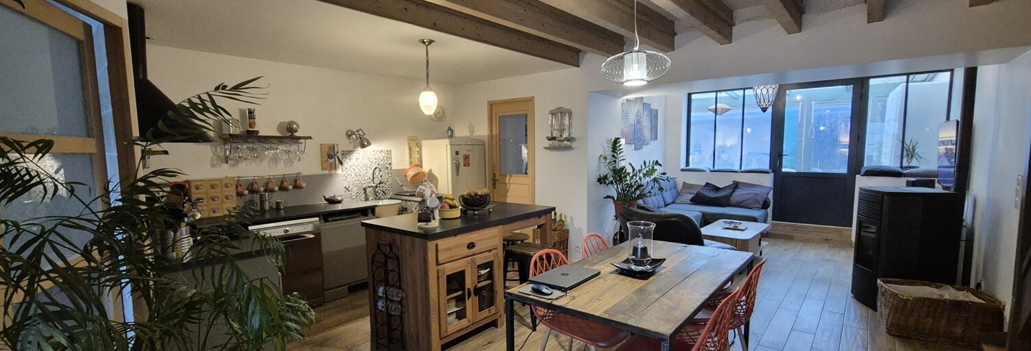 Maison 3 Pièces 80 m² à vendre à Croix-Chapeau (17220)