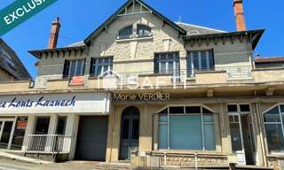 Immeuble  317 m² à vendre à Montbazens (12220)