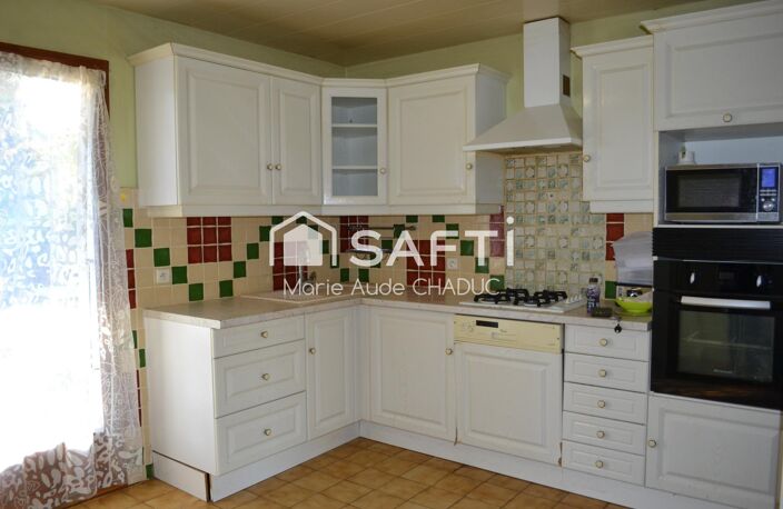 Maison T6 -136 m2 jardin constructible 1750 m2, forage — photo 5
