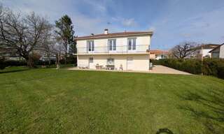 Maison 5 Pièces 106 m² à vendre à Saint-Julien-de-l'Escap (17400)