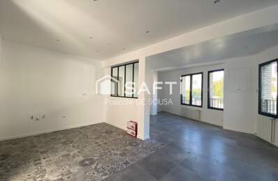 Appartement de 5 pièces avec 3 chambres en duplex inversé avec petit jardin — photo du bien